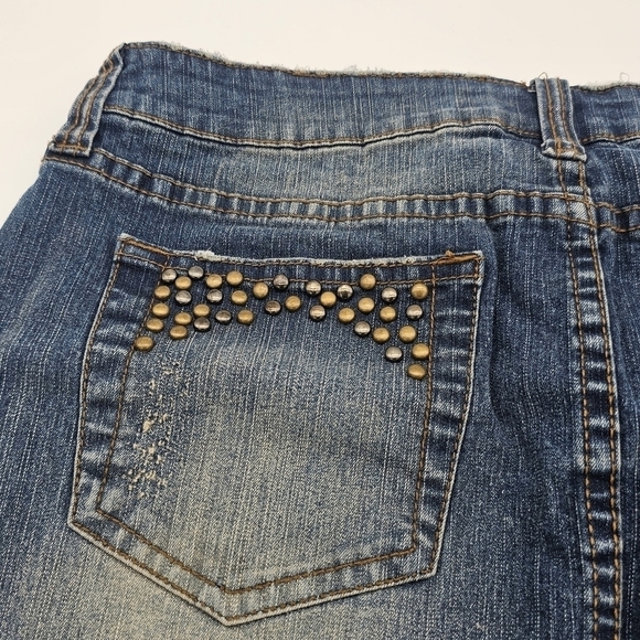 YMI Women's Jean Skirt, Denim Blue, Size 3 - Picture 5 of 11